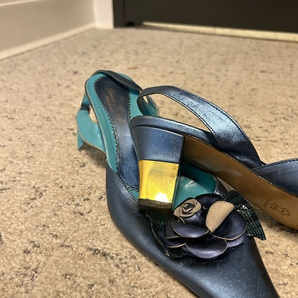 Bruno Karol size 42 (11.5) vintage flower and gold dipped heels good vintage con - Picture 9 of 13